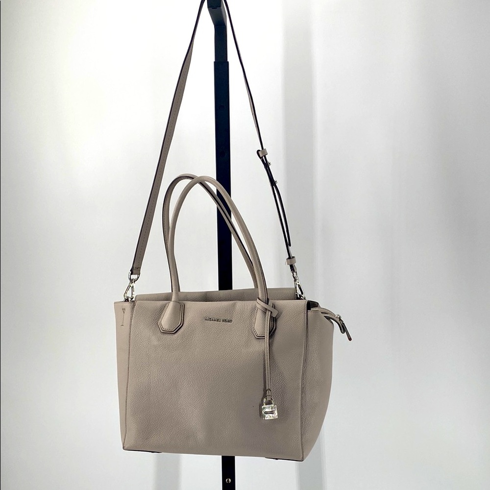 Michael Kors l Flexible Handbag l